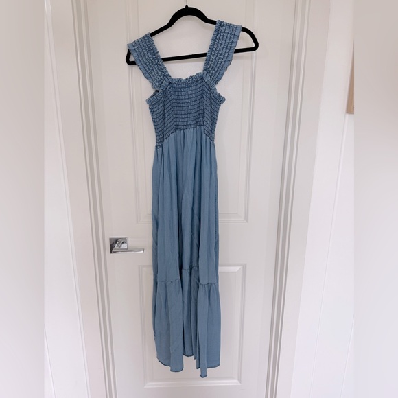 Chambray Smocked Maxi Dress - Picture 3 of 3